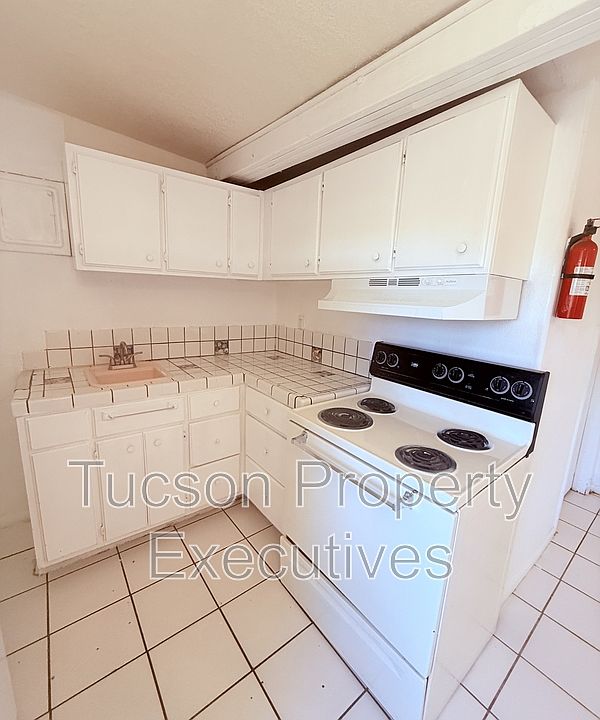 1st image of 19 W Veterans Blvd Unit 8