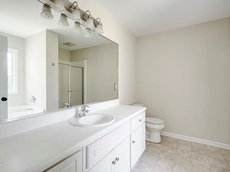 4557 Country Glen Cir — Photo 20