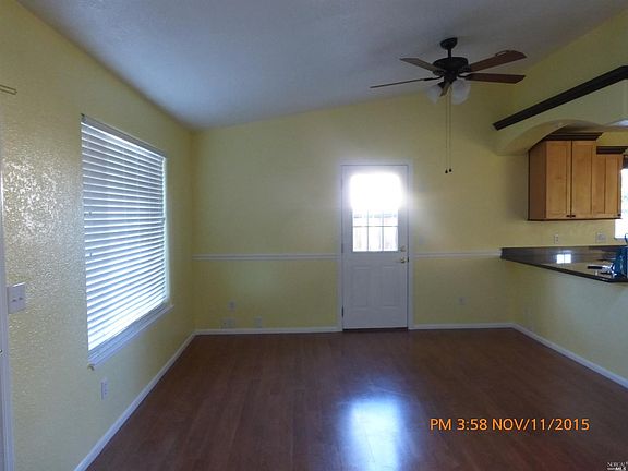 3rd image of 160 Somerville Dr