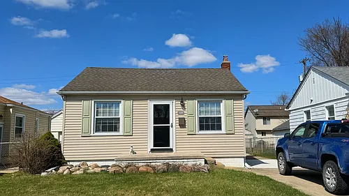 12756 Venness St Photo 1