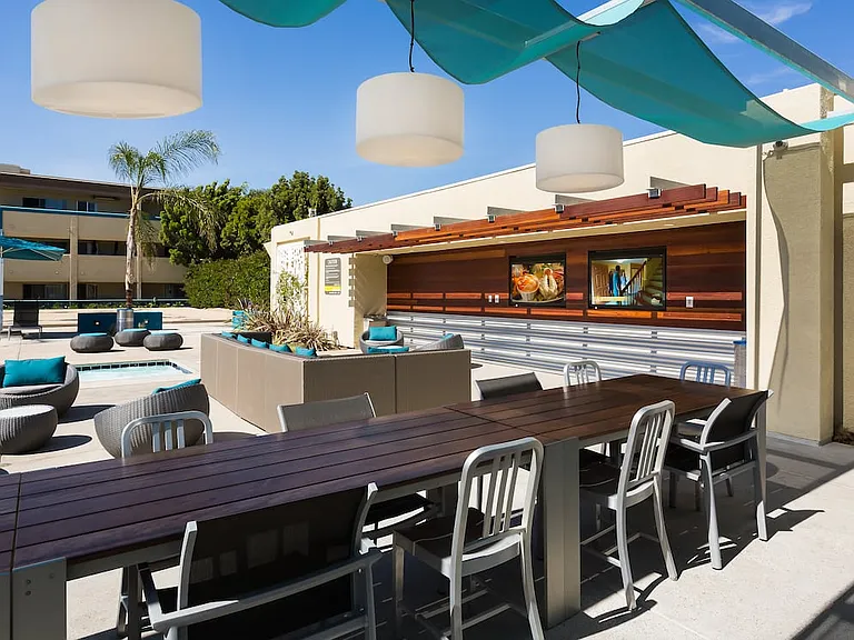 Outdoor lounge seating