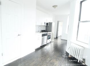 120 Mac Dougal St #20, New York, NY 10012