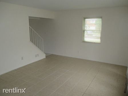 2nd image of 6775 Garling Dr