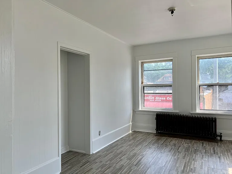 2324 Atwood Ave #1 — Photo 3