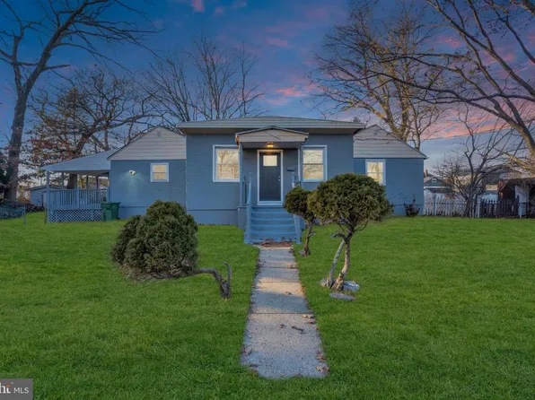 112 Petitt Ave, Cherry Hill, NJ 08002