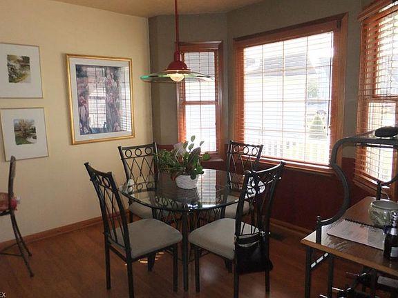 5th image of 639 Thornberry Ln