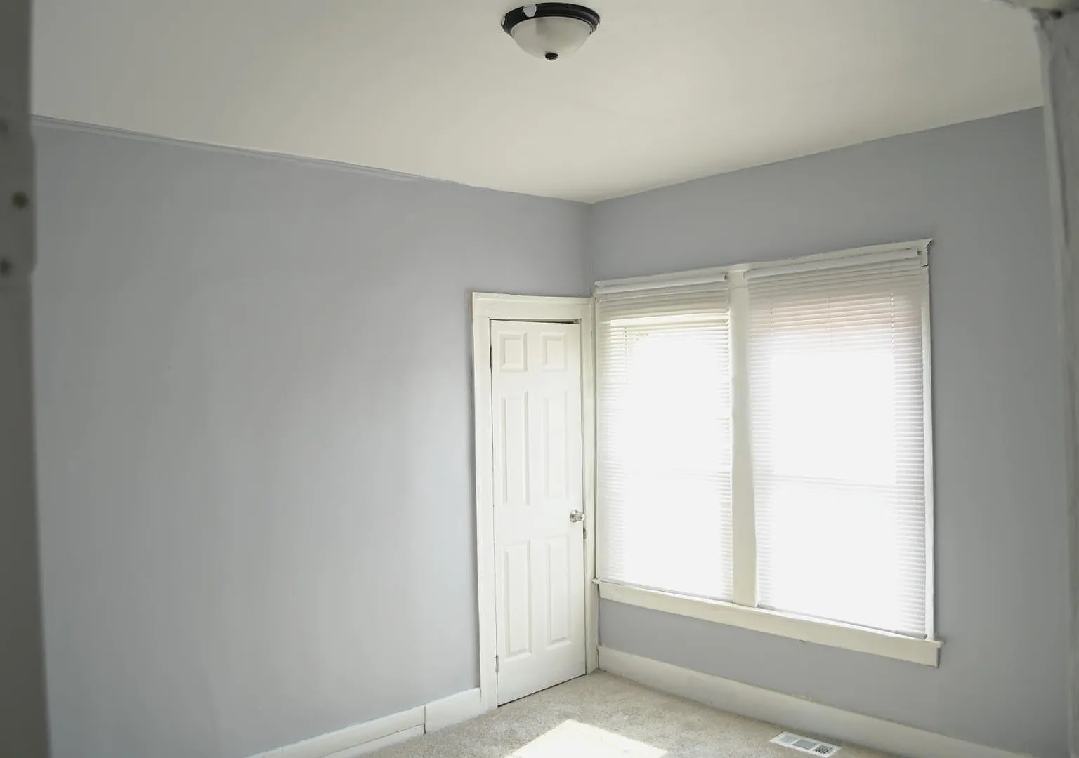 1602 Burlingame St - 1602 Burlingame Street — Photo 1