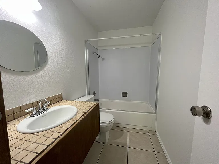 7548 SW Barnes Rd #E — Photo 17
