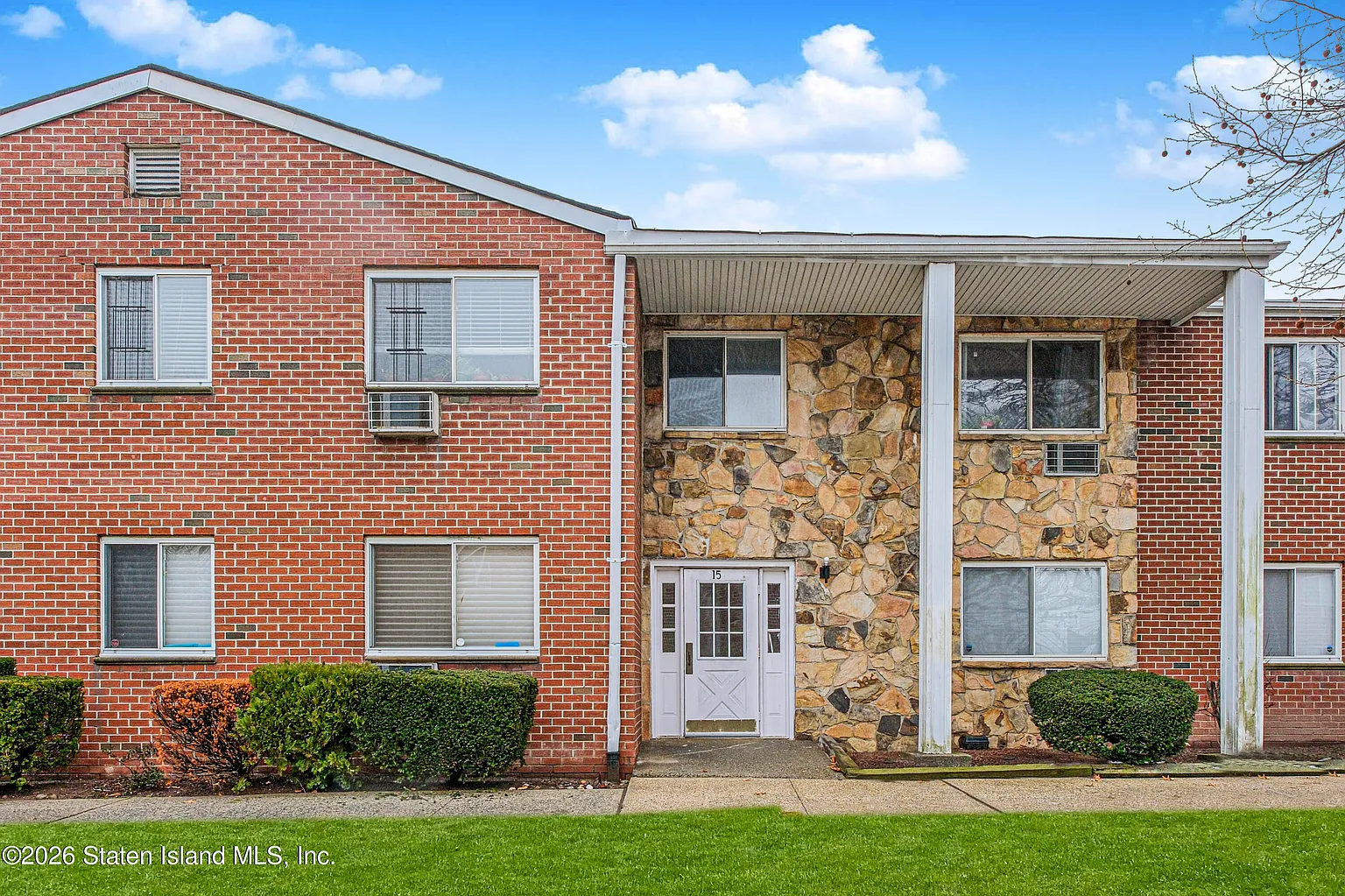 15 Gadsen Pl APT 1A photo 1