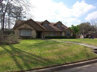 2013 Cedar Ln, Conroe, TX 77301