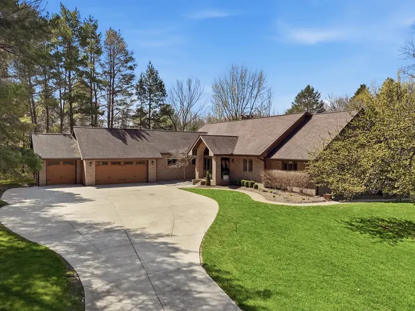 9256 Fenton Rd, Grand Blanc, MI 48439