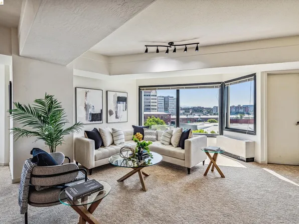 6363 Christie Ave APT 427, Emeryville, CA 94608