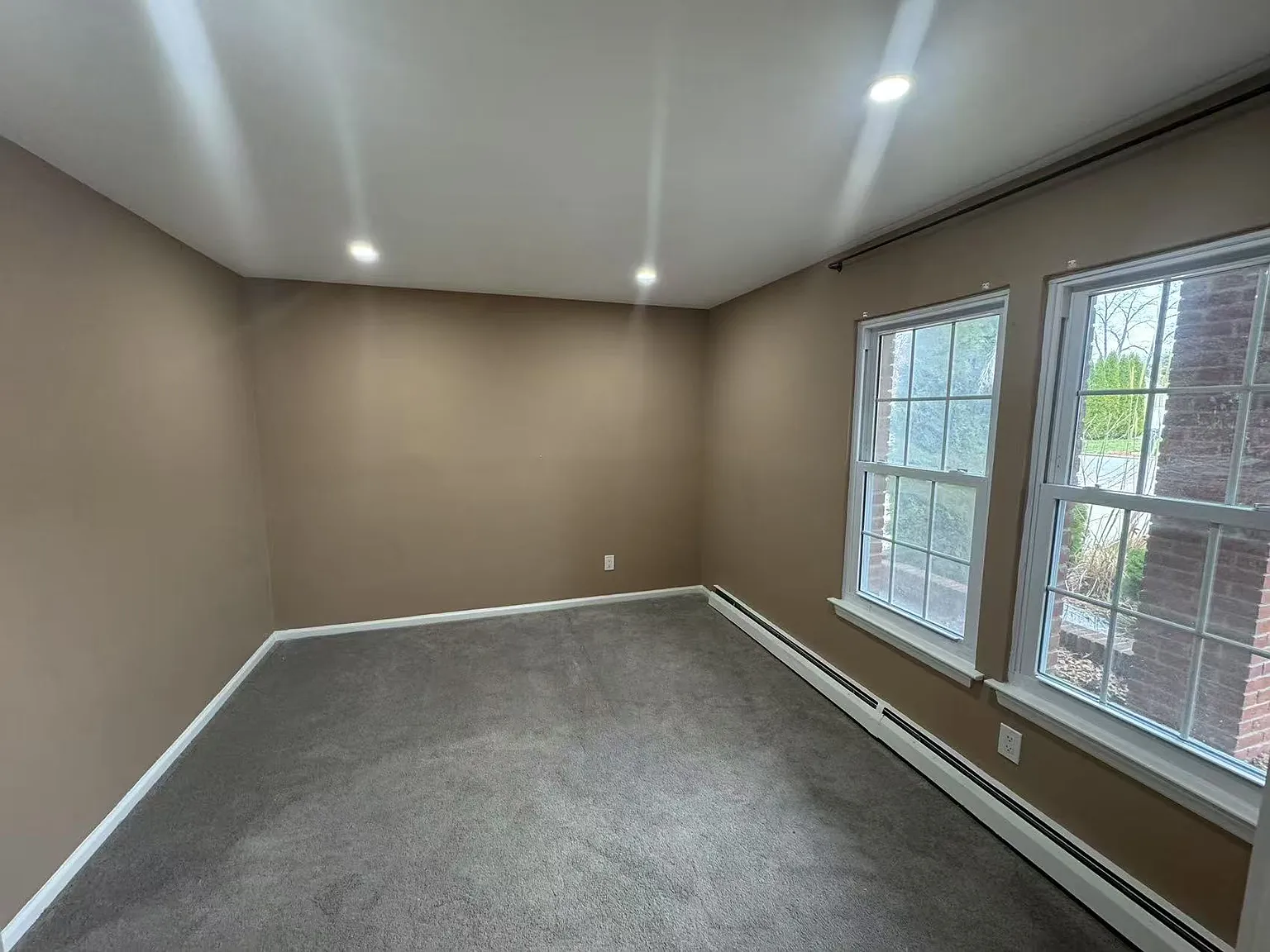 5 bed, $5,000 — Photo 4