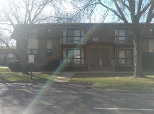 901 N Oaks Blvd, North Brunswick, NJ 08902
