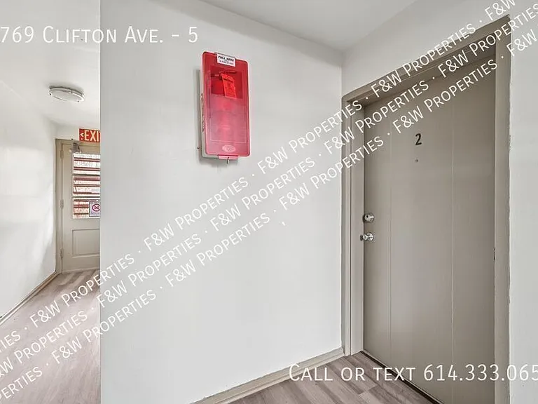 1769 Clifton Ave #5 — Photo 17