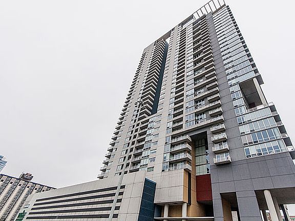 2nd image of 737 W Washington Blvd APT 2003