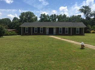 8 Dellbrook Dr, Taylors, SC 29687