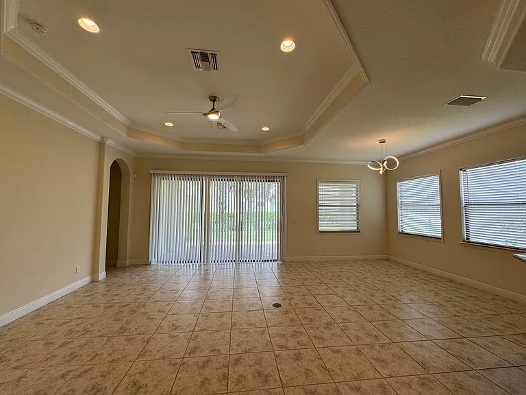 1520 Raffina Ct — Photo 18
