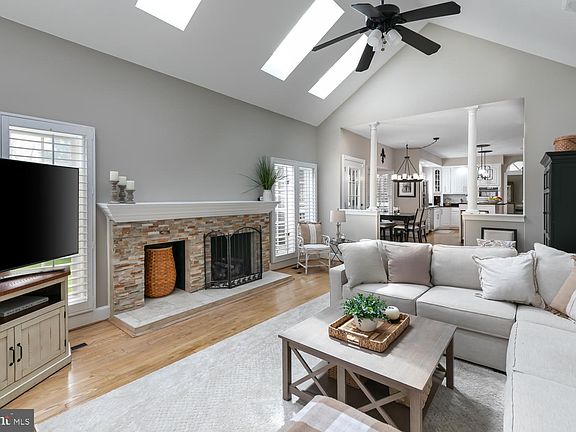 5th image of 857 Forestville Meadows Dr