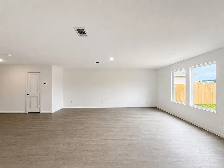 13530 Bay Springs Dr — Photo 5
