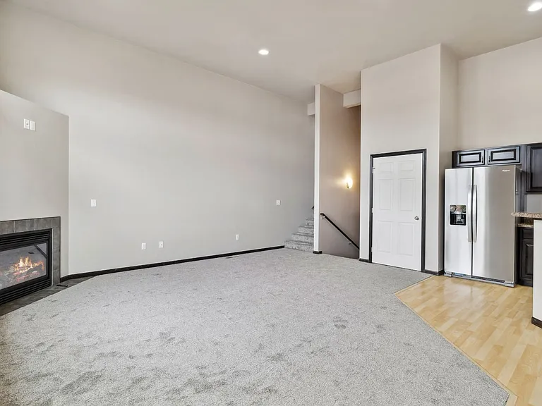 Town Square Townhomes — Photo 15