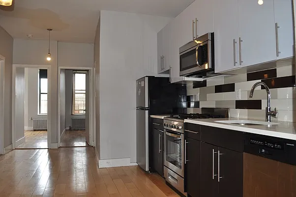 Rented by At Home Realty NY LLC | media 10