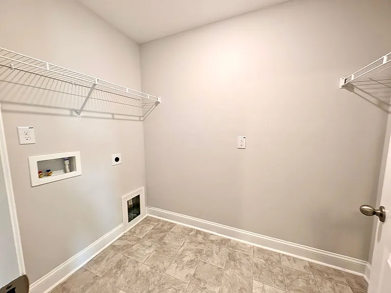 722 Putney Hill Rd — Photo 12