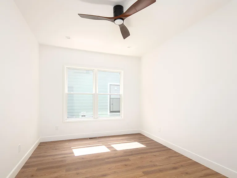 444 Jefferson St #A — Photo 7