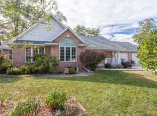250 Swiss Meadow Ln, Green Bay, WI 54302
