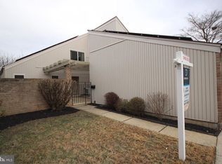 19112 Brooke Grove Ct, Montgomery Village, MD 20886