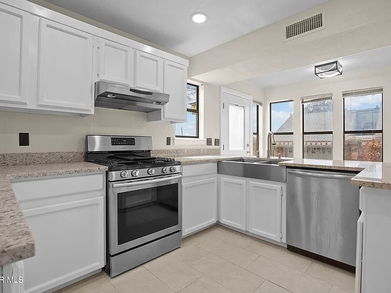 1805 Gurss Pl — Photo 13
