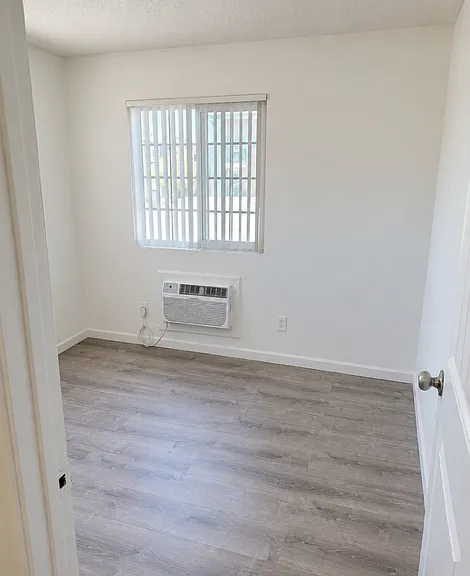 Arbor Village — Photo 18