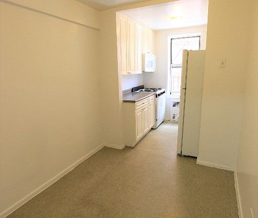 5th image of 144-67 41st Ave #231
