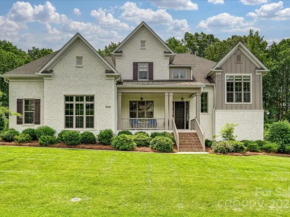 1114 Cherry Laurel Dr, Waxhaw, NC 28173