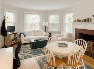 122 Elmgrove Ave #124-2L, Providence, RI 02906