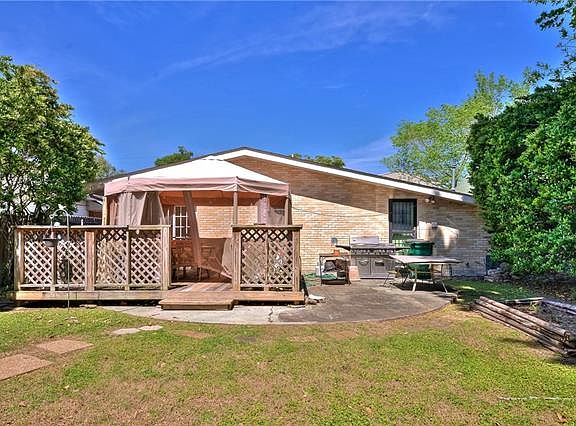 2nd image of 3204 40th St