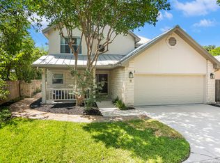 8 Barcom Ct, San Antonio, TX 78218