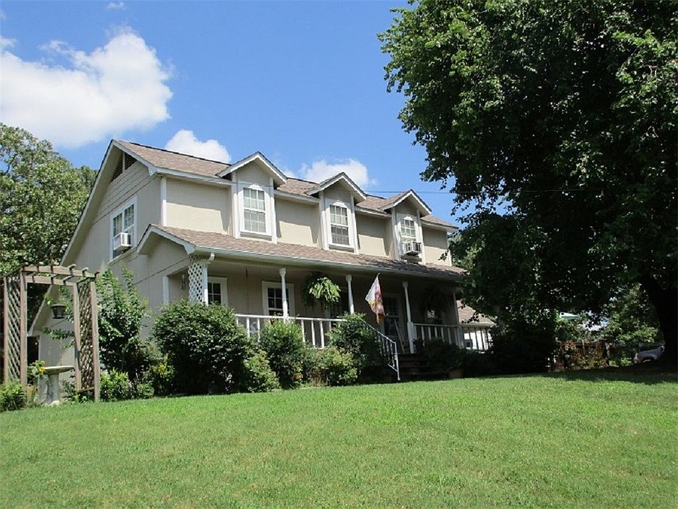 1st image of 1001 Paradise Ln