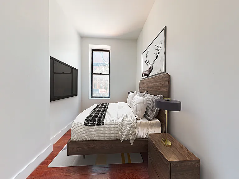 1502 1st Ave #2C — Photo 2