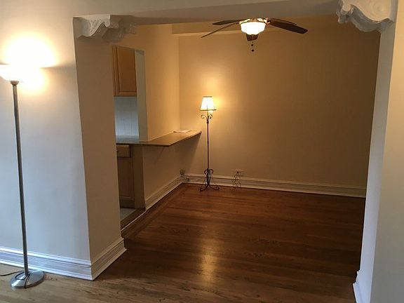 4th image of 340 W 57th St APT 4A