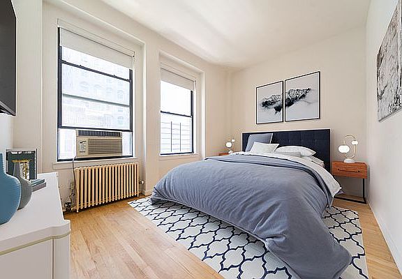 3rd image of 135 William St APT 2B
