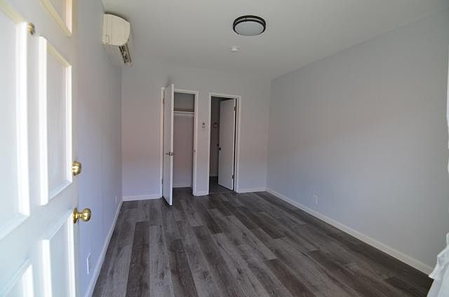 1st image of 4315 Lennox Blvd APT 8