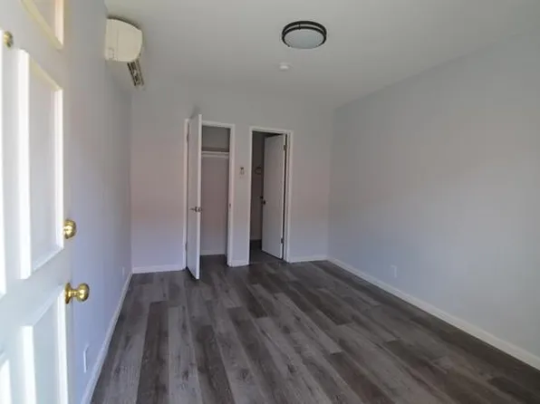 4315 Lennox Blvd APT 8, Inglewood, CA 90304