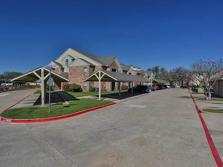 3200 S Center St — Photo 13