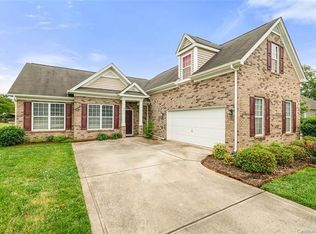 8011 Fountainbrook Dr, Indian Trail, NC 28079
