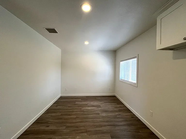 RV T 1629 (Front home) — Photo 9