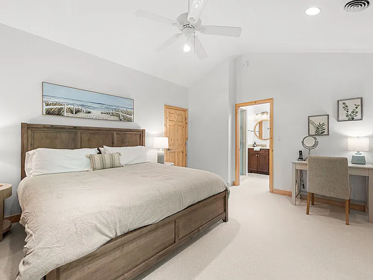 4095 Birchmont Trl — Photo 22