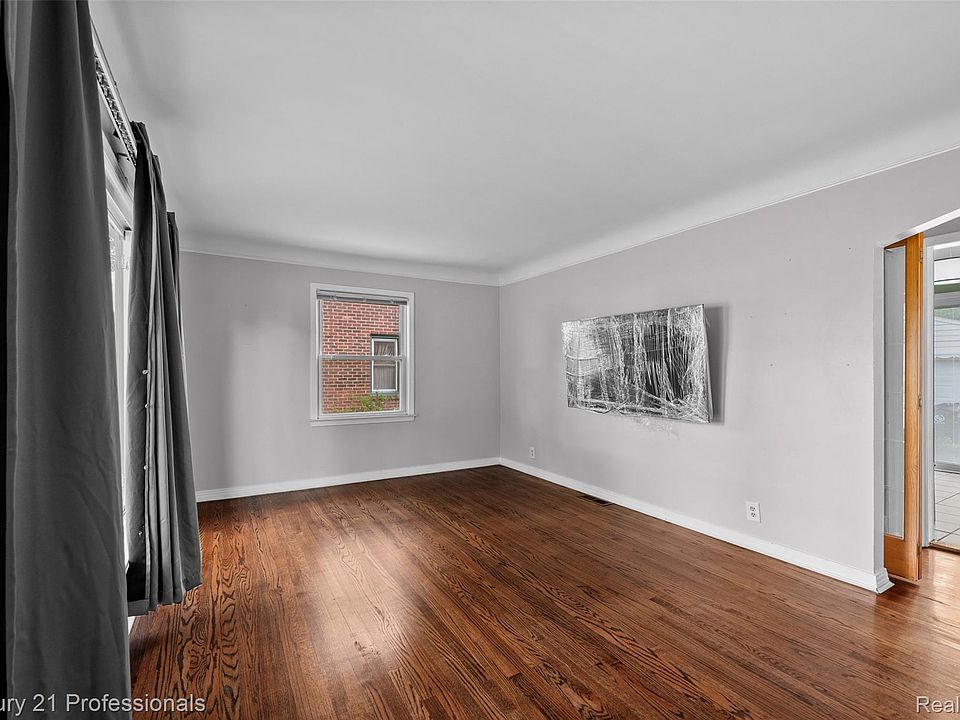 2712 N Vermont Ave, photo 11