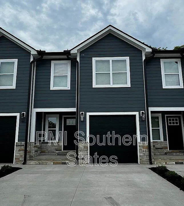 103 Jones Ave