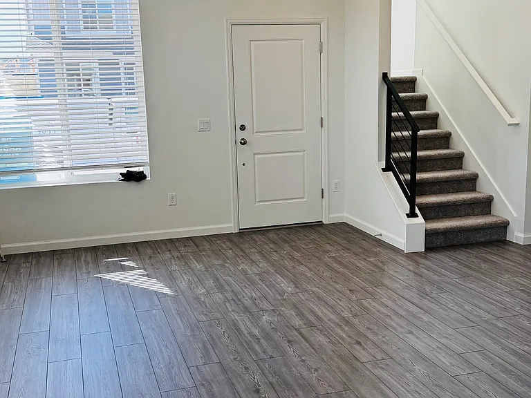 262 Harker Creek St — Photo 7